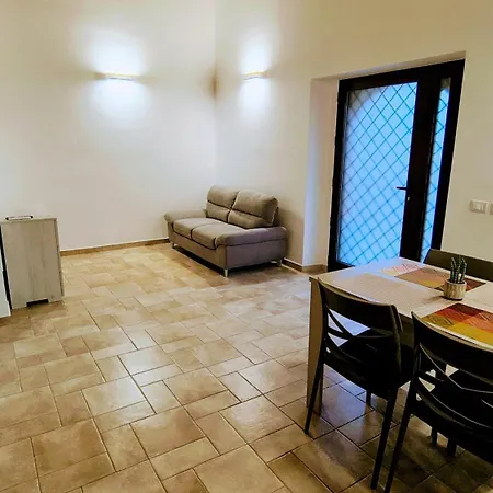 L'antico Borgo Di Leonardo Apartment *